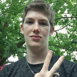 Meet your Posher, Jackson